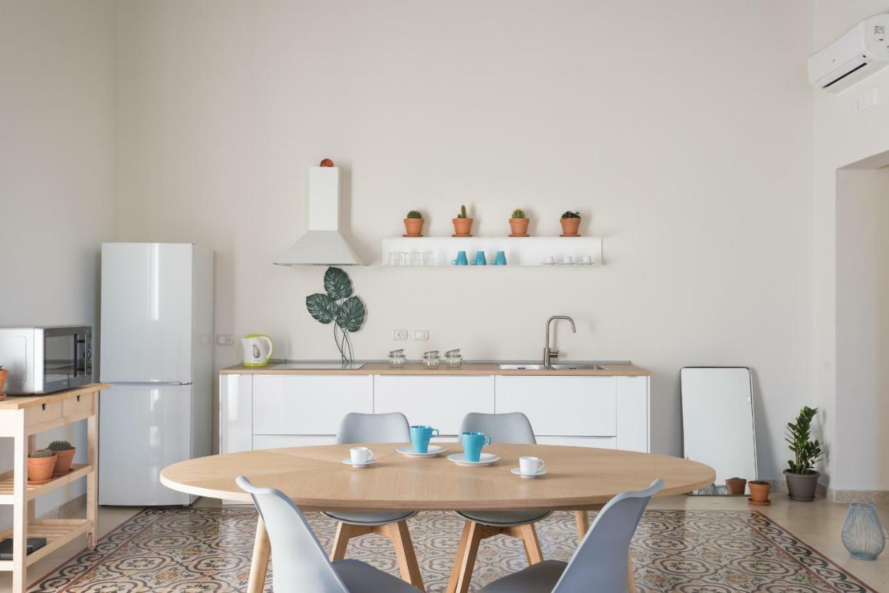 Darsena Apartments By Wonderful Italy Syracuse Bagian luar foto