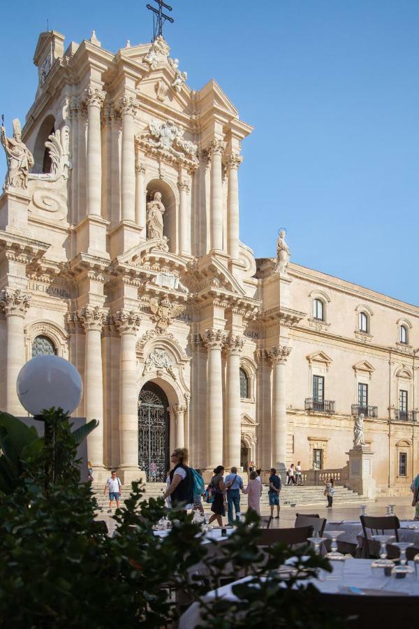 Darsena Apartments By Wonderful Italy Syracuse Bagian luar foto